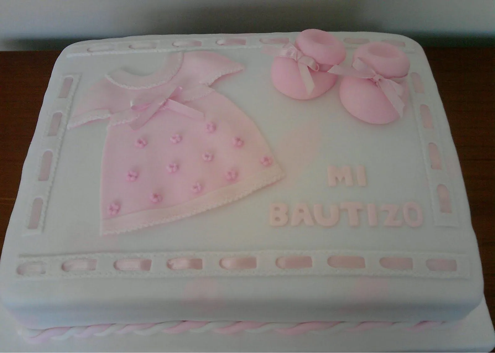 Pastel de bautizo de niñas - Imagui