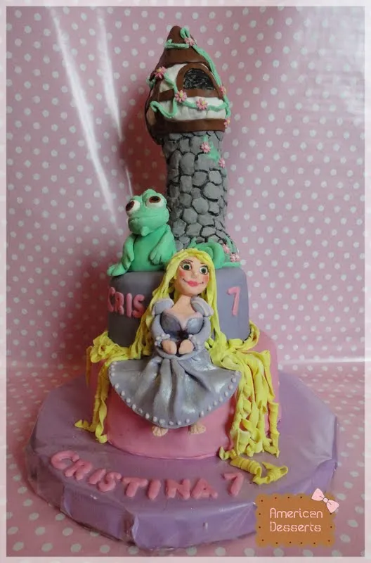  ... : Tarta Rapunzel de la peli enredados y delantales de BULI BULICHINA