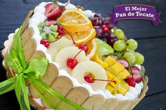 Pastel Hawaiano de frutas: fotografía de El Mejor Pan de Tecate ...