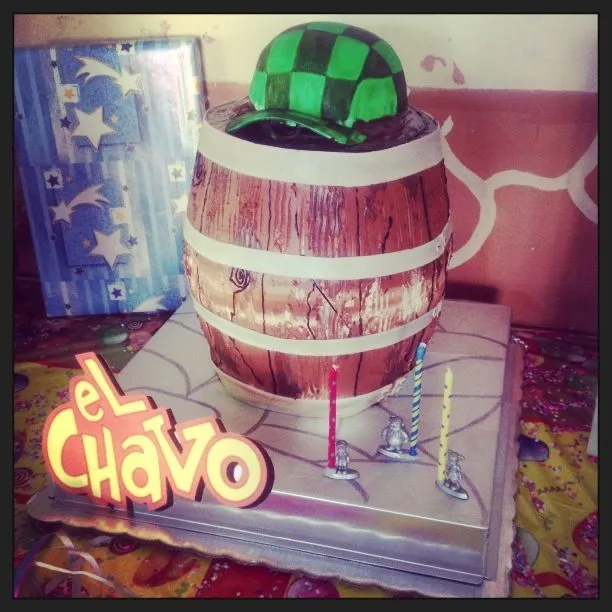 Pastel "Barril del Chavo del 8" | Mis dulces creaciones ...