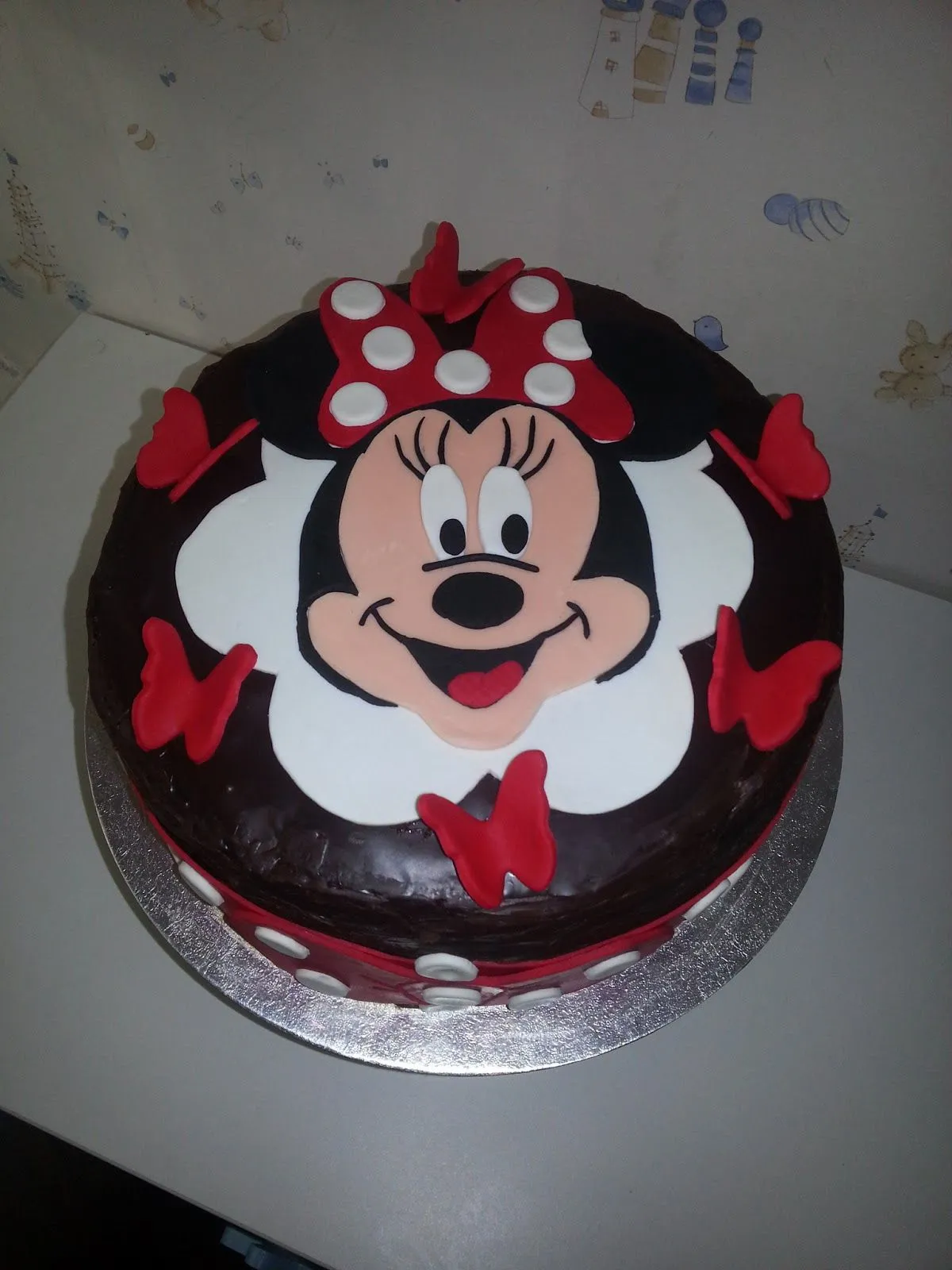 Los Pasteles Creativos de Lara...: TARTA DE CUMPLEAÑOS MINNIE MOUSE