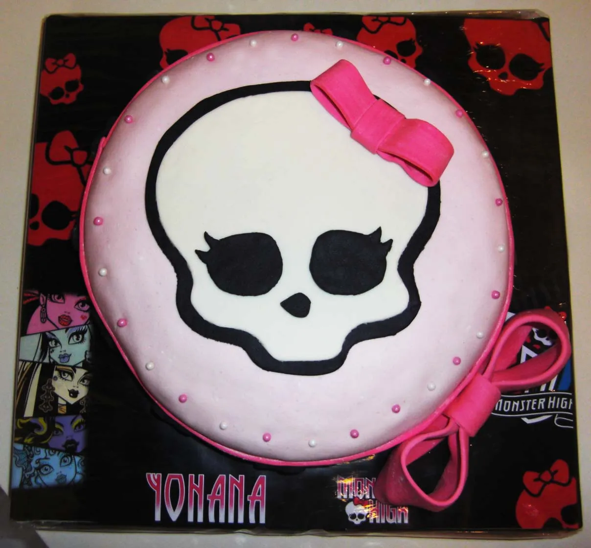 Pasteles de fondant de monster high - Imagui