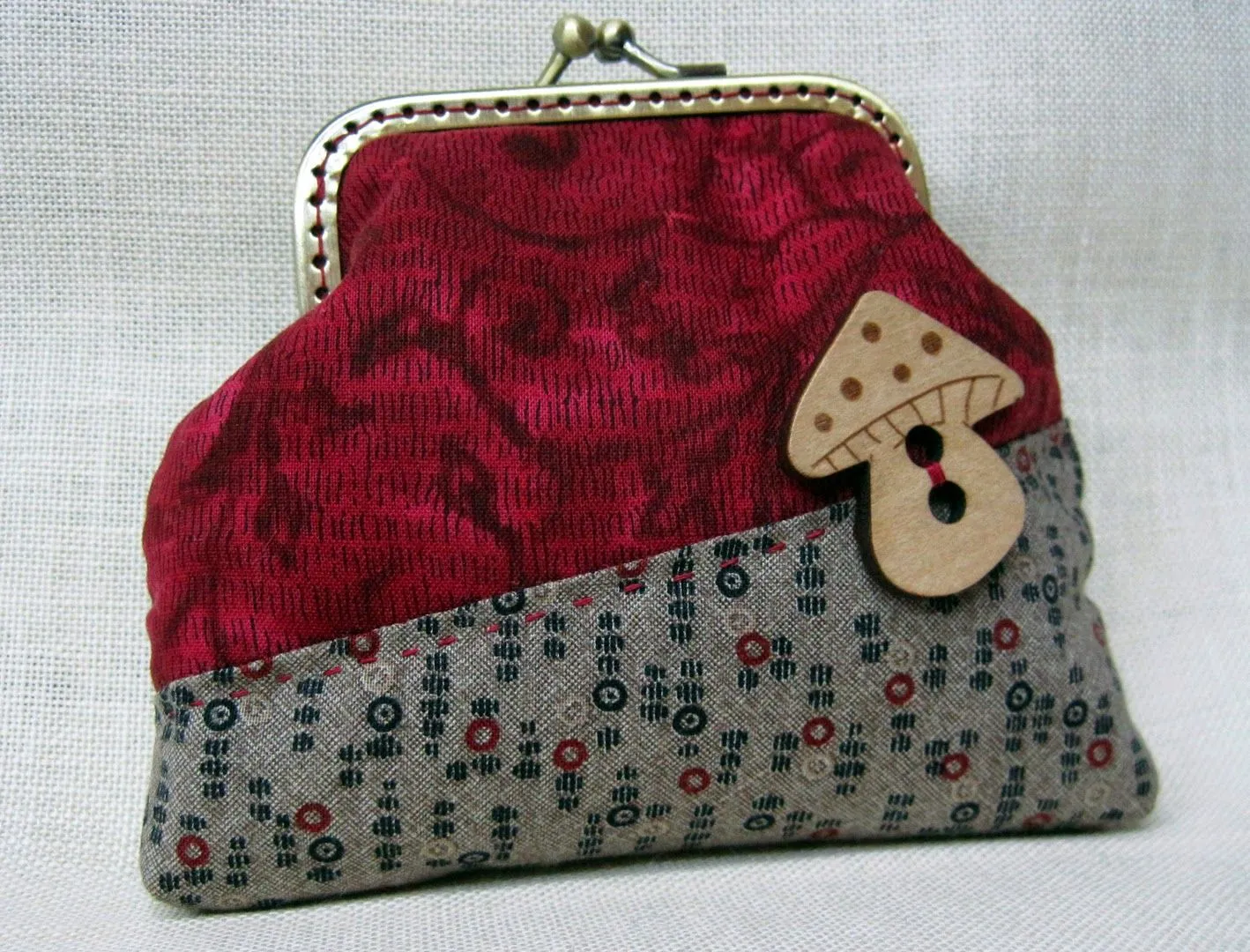 Patchwork Isabel - Coser y Crear: Cartera de Boquilla en Patchwork