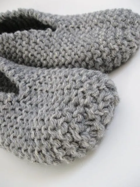 Patron gratuit de pantoufle facile au tricot