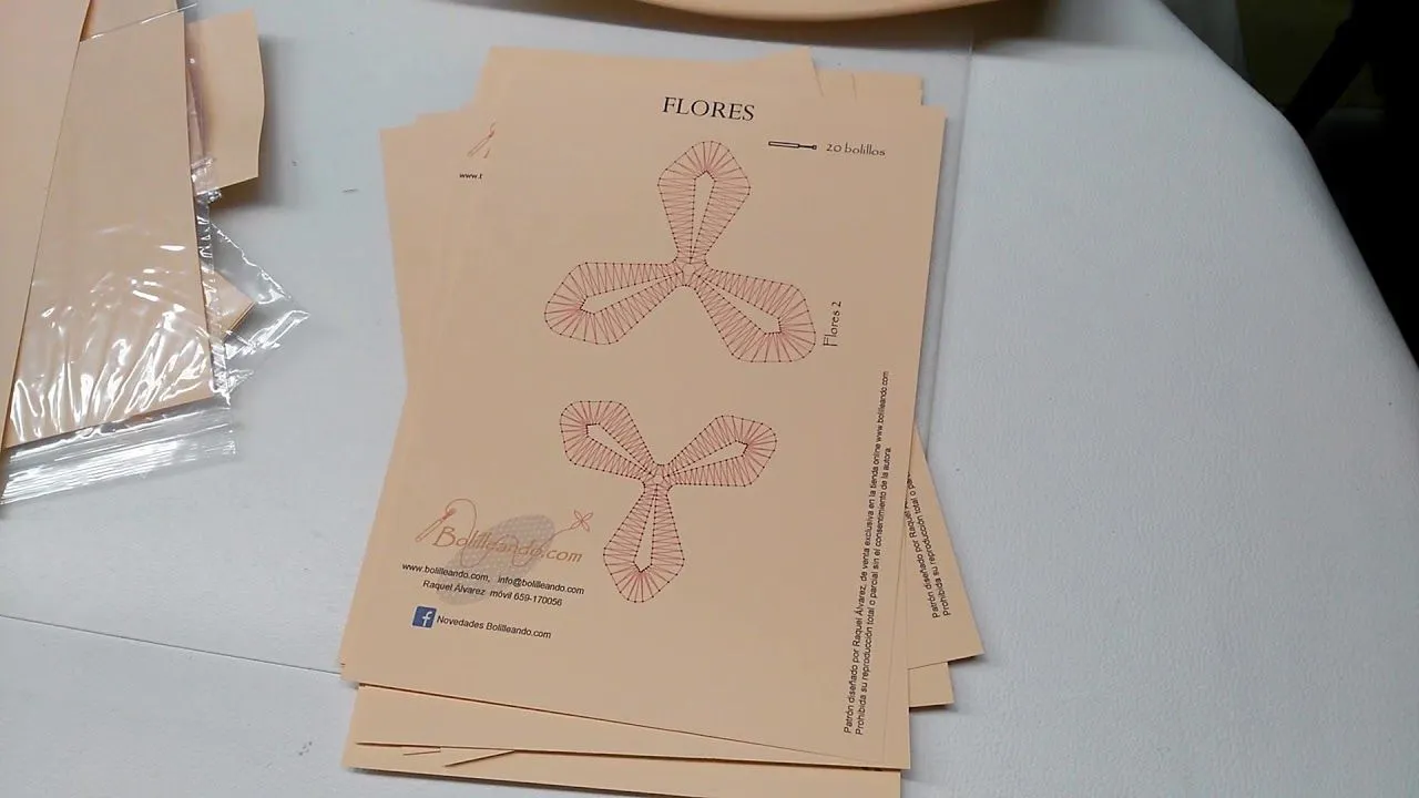 Patrones de bolillos / Bolilleando - YouTube Patrones de bolillos / Bolilleando - YouTube