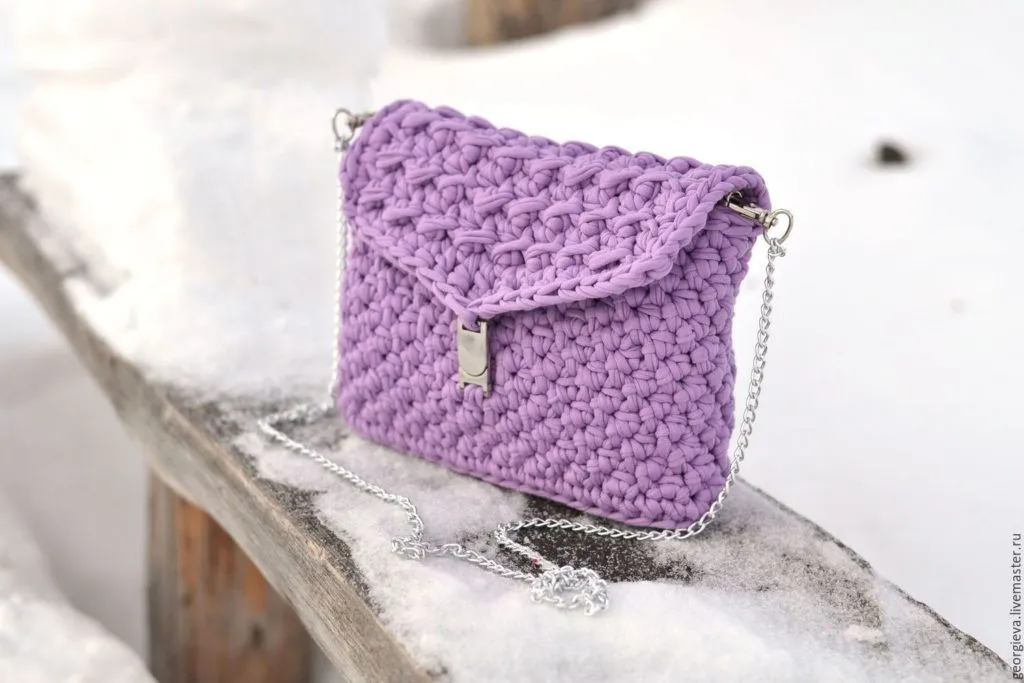 Patrones para hacer bolsos tejidos a crochet