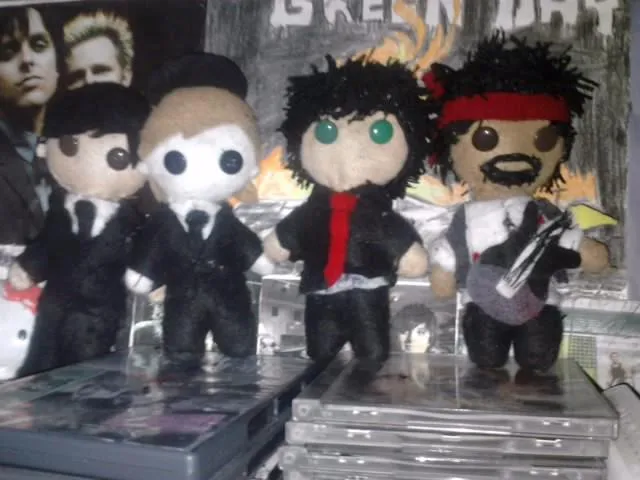 Paul, John, Billie y Jimi. Peluches de fieltro. by puNkxiie on ...