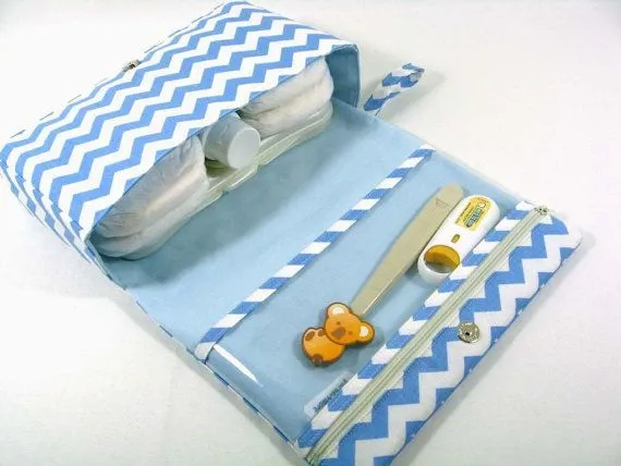 PDF Sewing Pattern - Diaper clutch, small diaper bag with clear ...