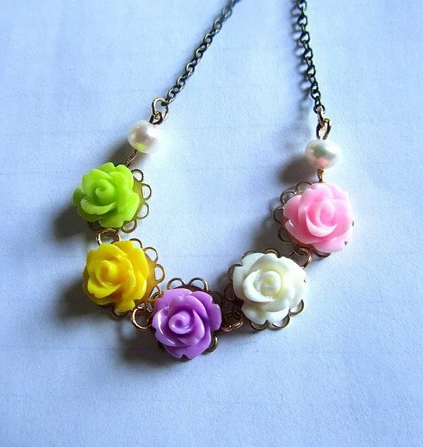 Pearl rose pastel 5 pastel mini roses bracelet by youmademyday