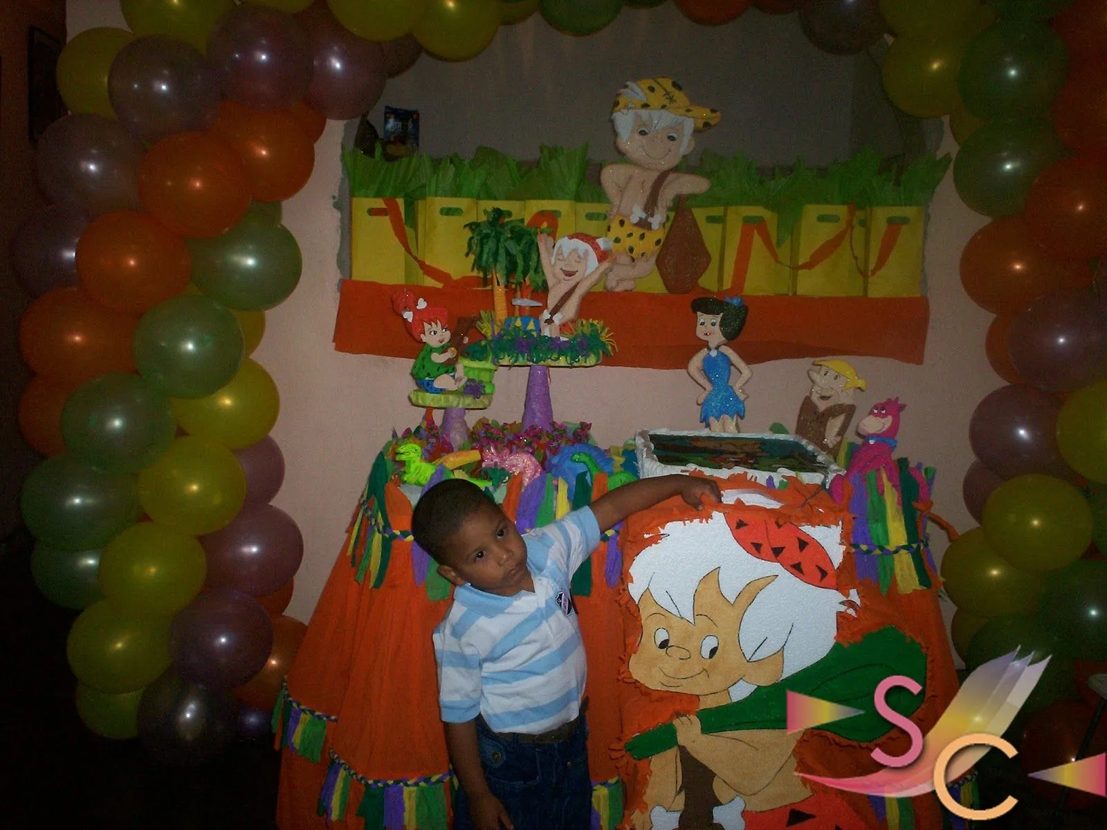 Sara´sCreativa: DECORACION: Fiesta Infantil // Motivo Bam Bam de ...