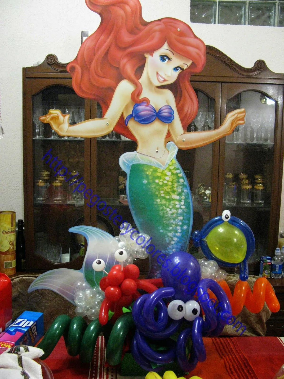 Pegostes y Colores: Fiesta de cumpleaños de Ariel la Sirenita