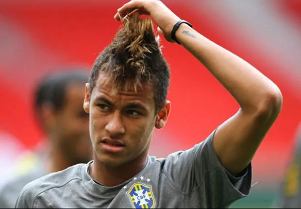 Los peinados más ridículos de la historia del fútbol mundial ...