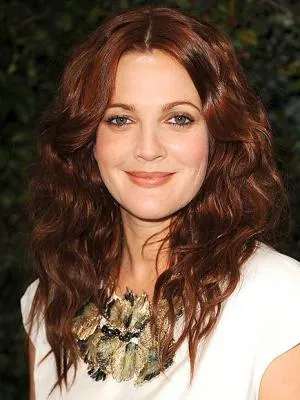 PEINADOS | La Vie En Rouge