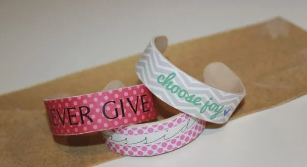 Peque-DIY} Pulseras con palitos de helado y washi tape | Cosas ...