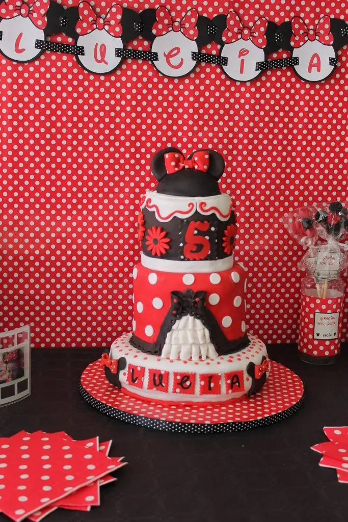 Pequeños placeres: Cumpleaños a lo Minnie/ Minnie-themed birthday ...