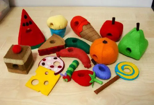 Pequeños grandes universos hechos en fieltro | Manualidades y ...