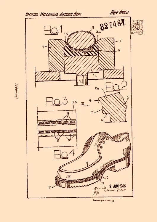 Perfeccionamientos en moldes para moldear suelas de zapato y ...