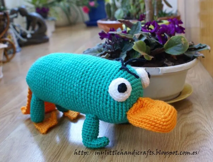 Perry el ornitorrinco amigurumi. Patrón: 4,5 euros | Amigurumi ...