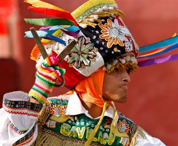 PERÚ HOY: La Danza de las Tijeras