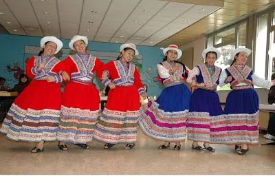 Peru tipico y majestuoso: La historia de los Trajes Tipicos en el ...