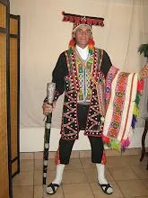 Peruvian Typical Dresses / Trajes Tipicos Peruanos