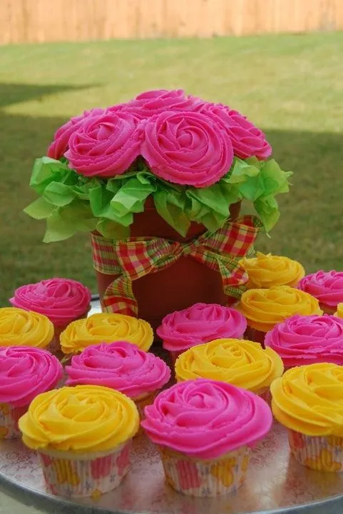 Petit Bonbon Vzla: Ramos o Bouquet de Cupcakes y Mini Cupcakes