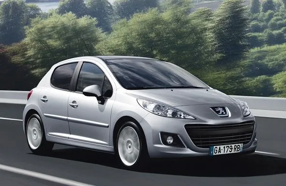 Los Peugeot 207+ y 807 dicen adiós