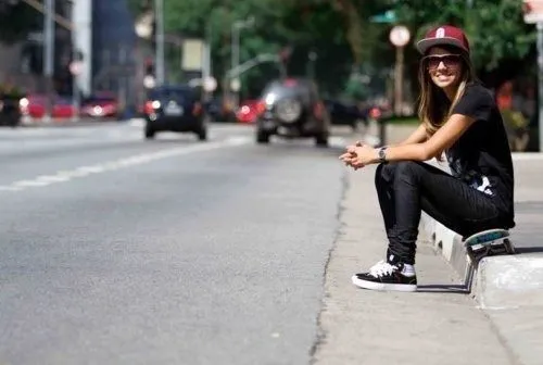 Pics For > Girl Skateboarding Tumblr Gif