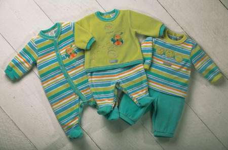 ESTOS PEQUES: PIJAMAS DE BEBES