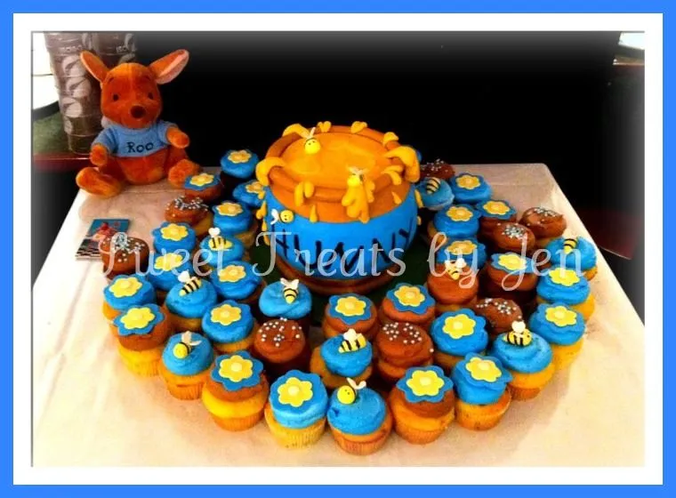 Pin Birthday Cake W Winnie The Pooh And Friends Cake on Pinterest