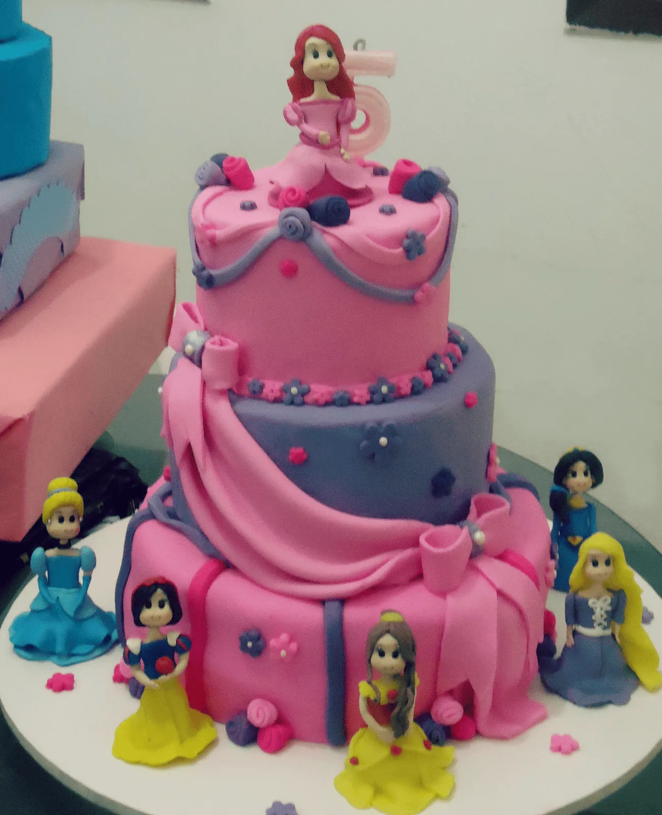 Pin Bolo Das Princesas Decorado Infantil Bolos De Heloisa on Pinterest