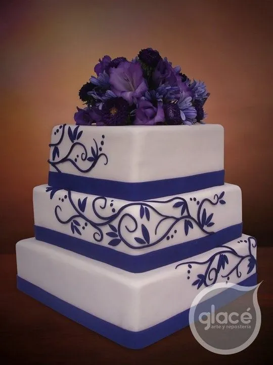 Pin by Glacé Arte y Repostería on Gala | Pinterest