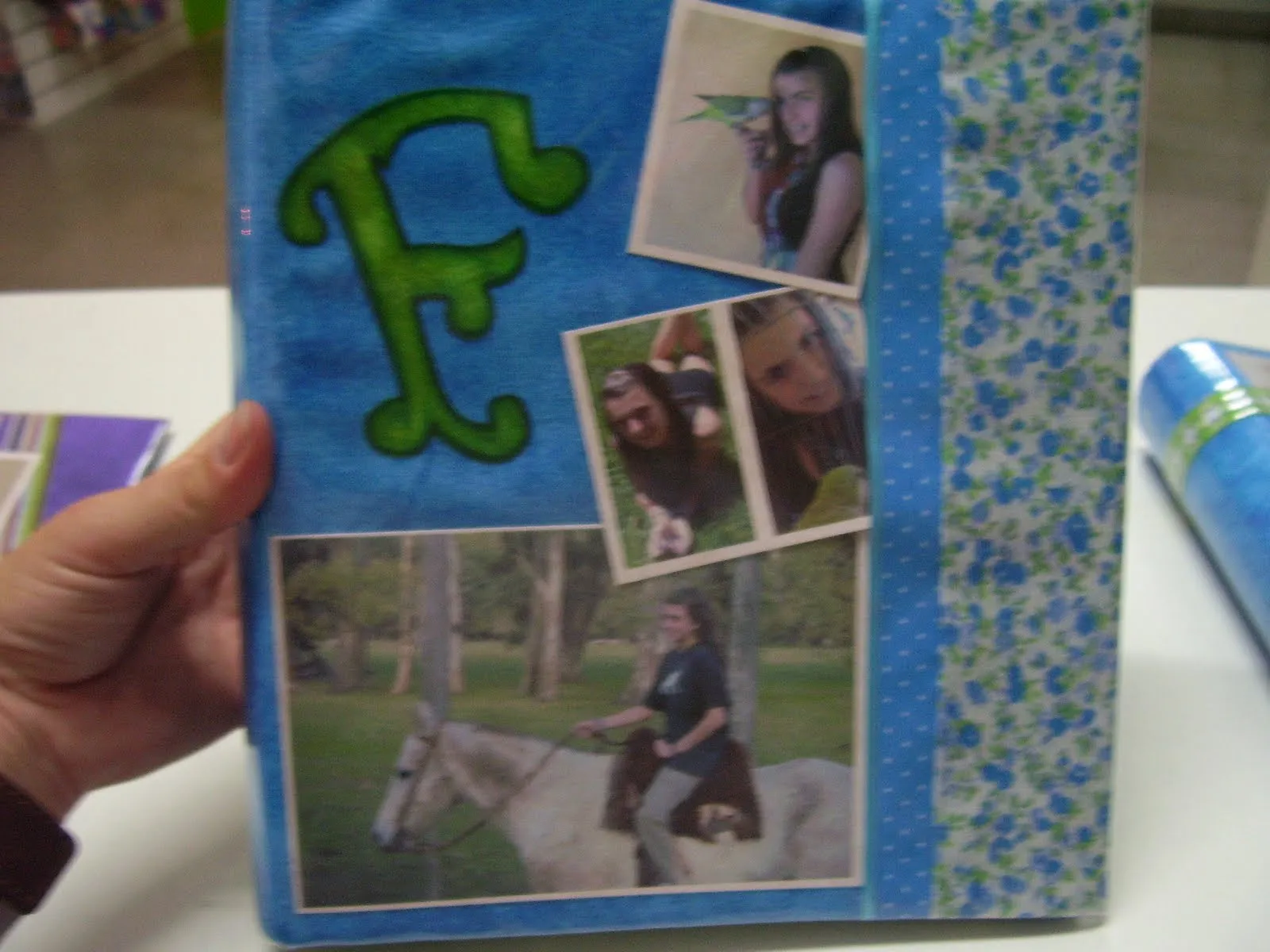 Pin Carpeta Decorada Con Tela Para Adolescente on Pinterest