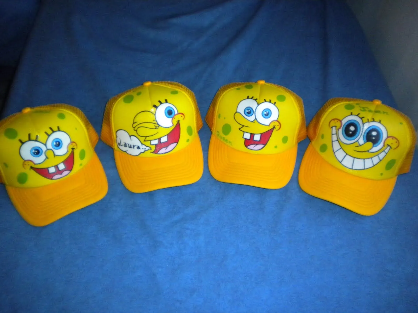 dabeat tattoos y mas...: gorras familia bob esponja