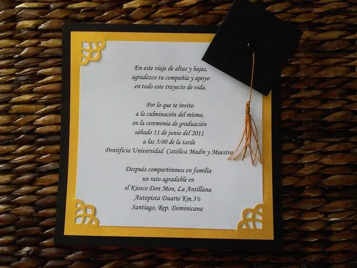 Pin de Jeanett A en MANUALIDADES ESCOLARES 1 | Invitaciones de grado, Invitaciones para graduacion, Tarjetas de graduación