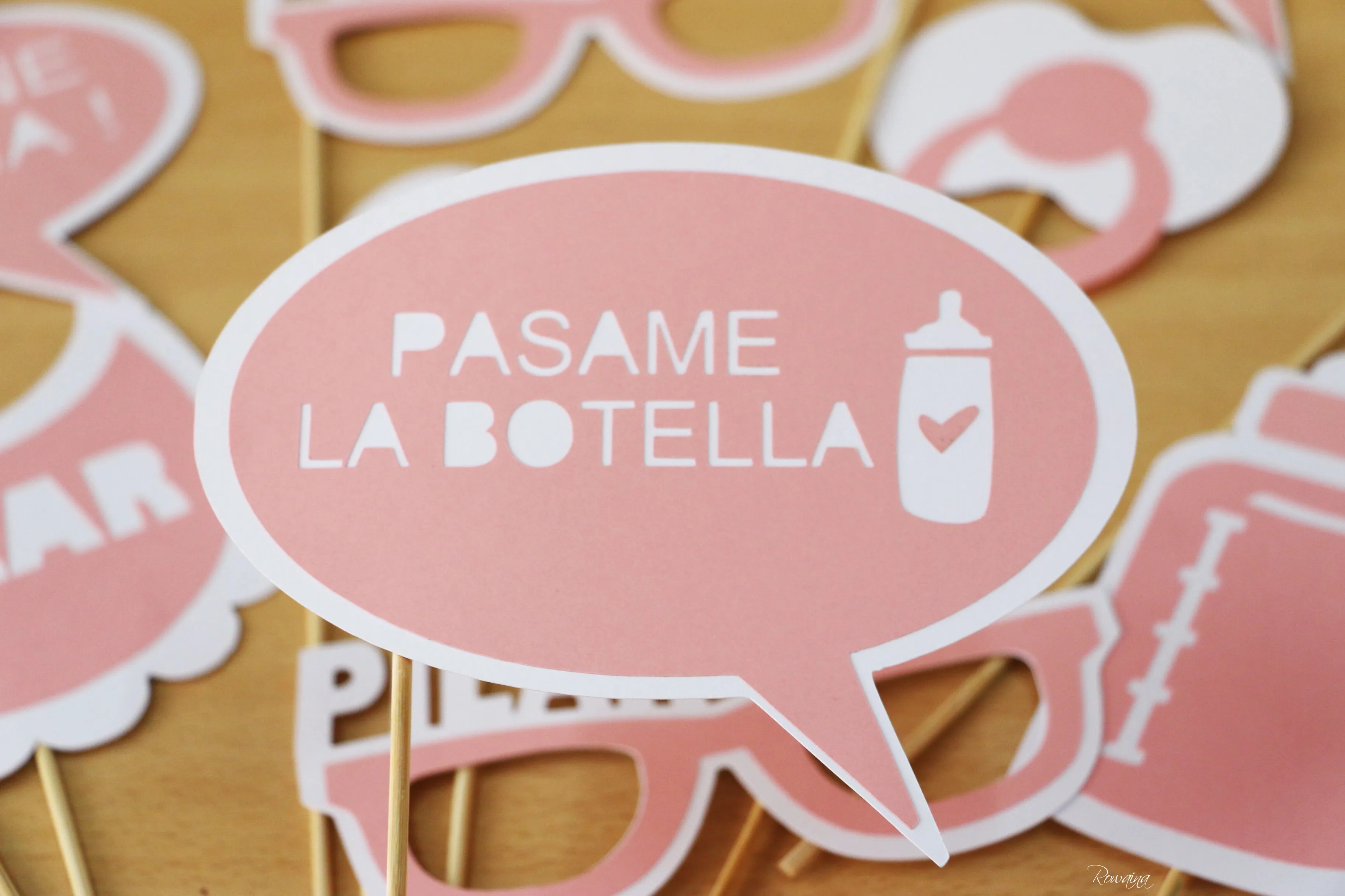 Pin on Toppers / Props /Carteles
