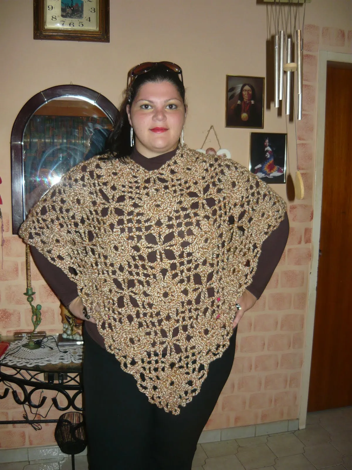 Pin Ponchos Tejidos A Crochet Picture on Pinterest