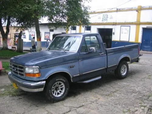 Pin Vendo Camioneta Ford F 1000 on Pinterest