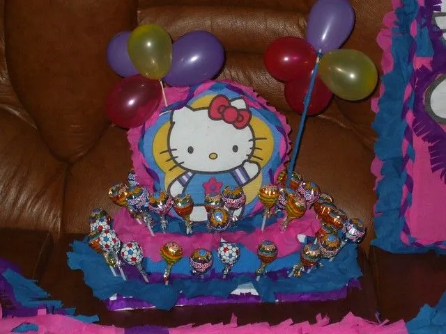 piñata hello kitty4 | Flickr - Photo Sharing!