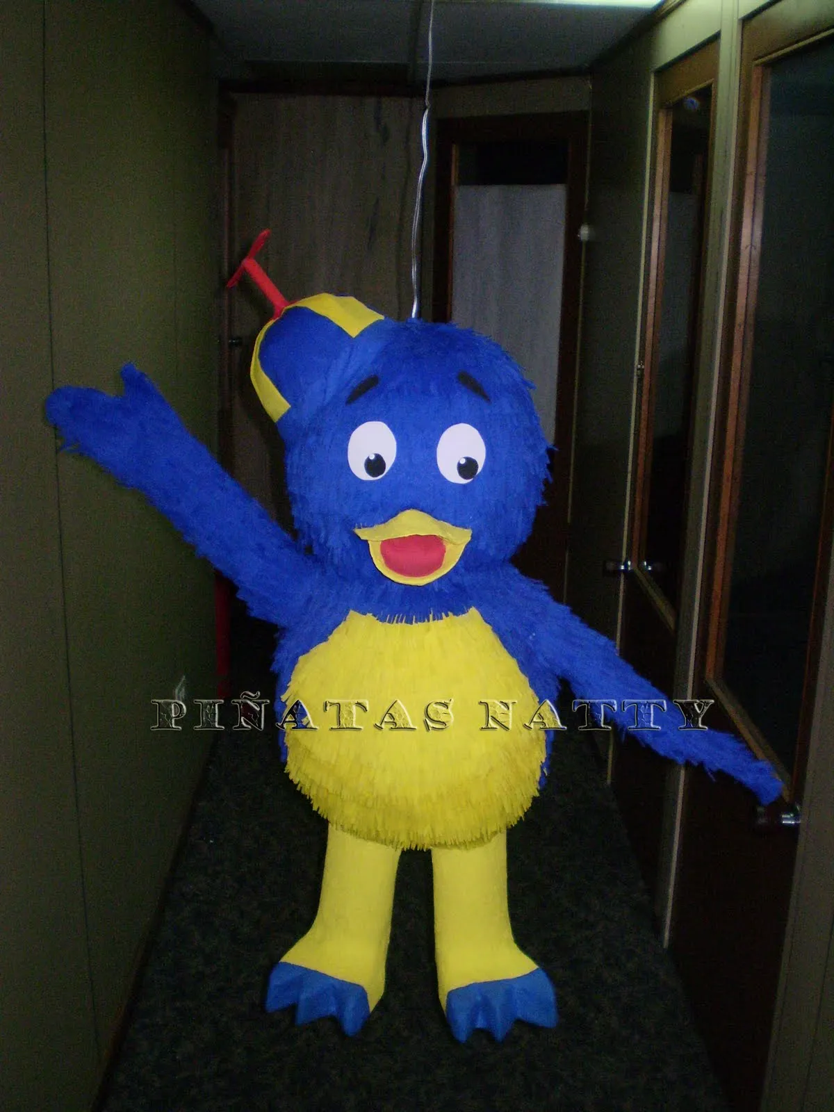 PIÑATAS NATTY: PIÑATA "BACKYARDIGANS" PABLO