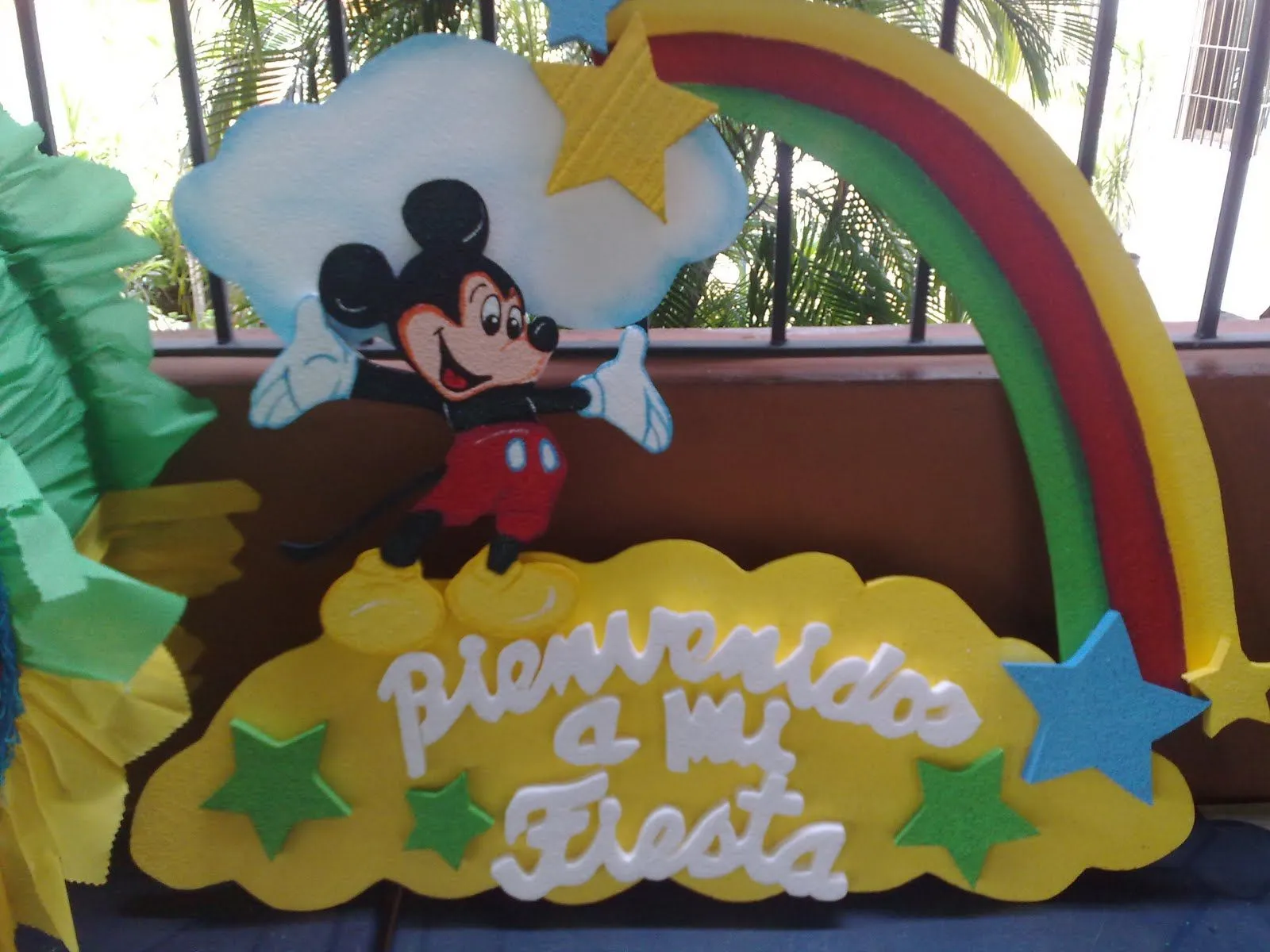 Piñateria Kekas: Mickey Mouse y sus amigos