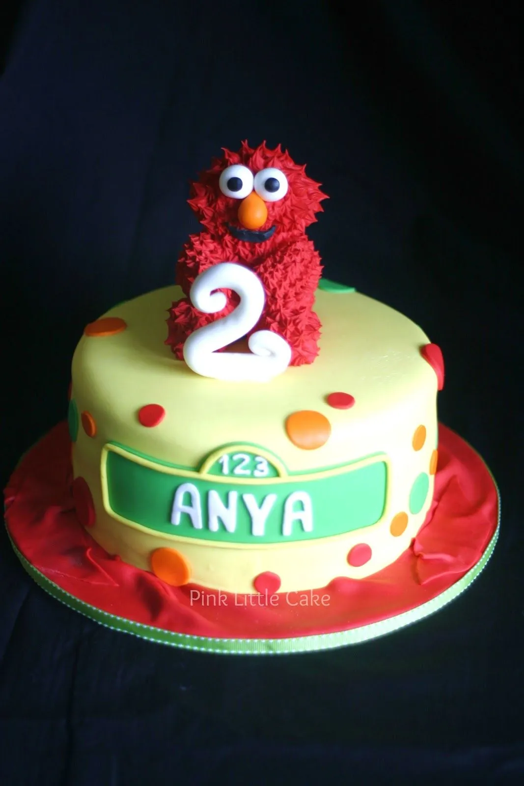 Pink Little Cake: Small Elmo Cake