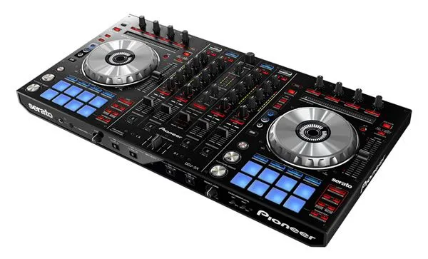 Pioneer DDJ-SX, controlador DJ para el software Serato DJ - tuexperto.