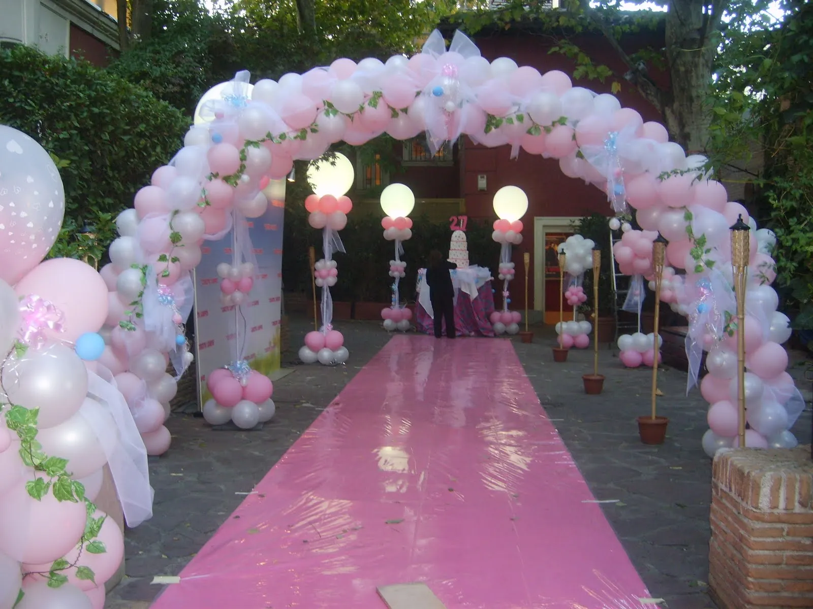Adornos para quince años con globos - Imagui