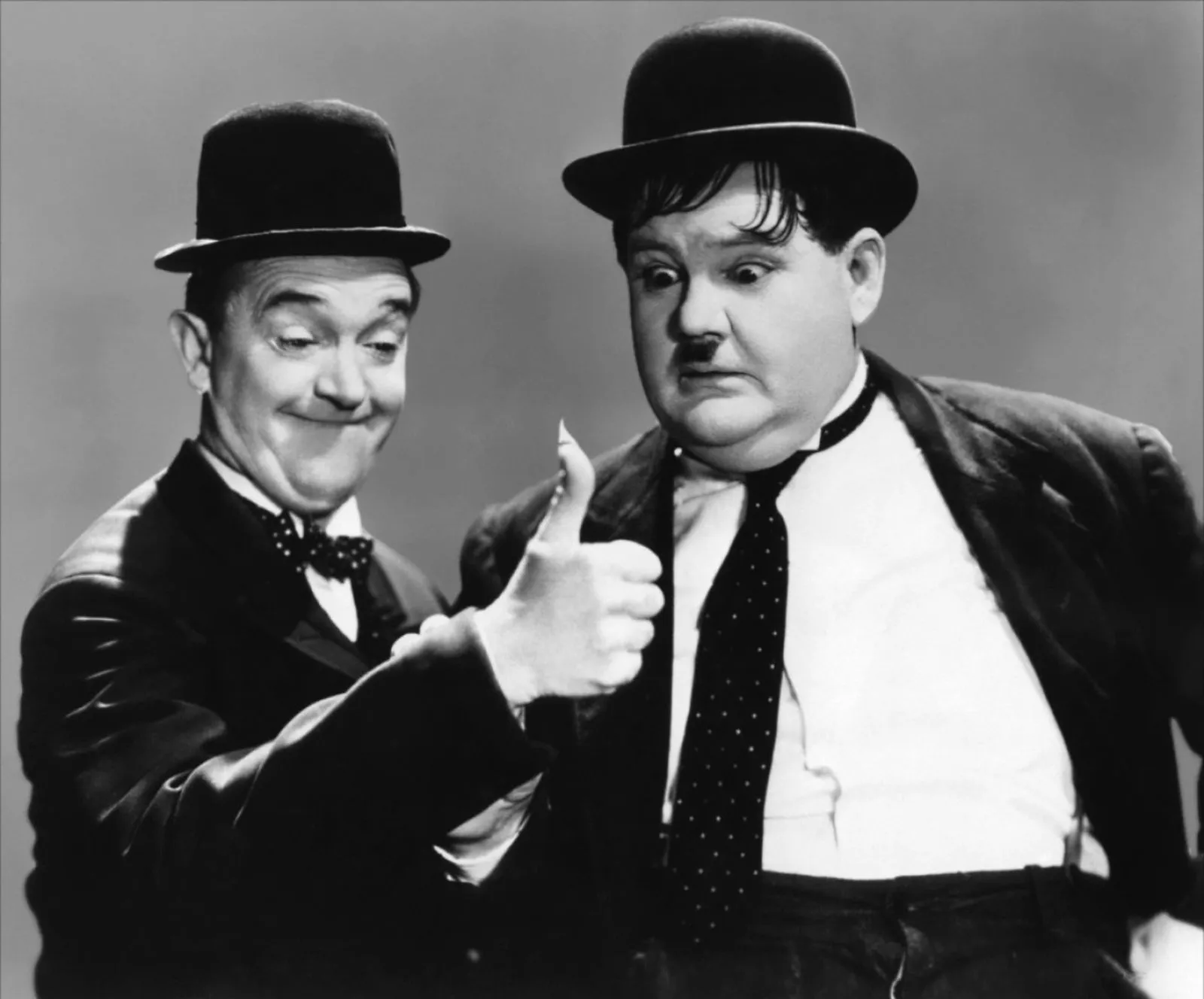 Una pizca de Cine, Música, Historia y Arte: Stan Laurel y Oliver ...