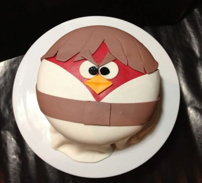 LOS PLACERES DE LA VIDA!: PASTEL DE ANGRY BIRDS STAR WARS