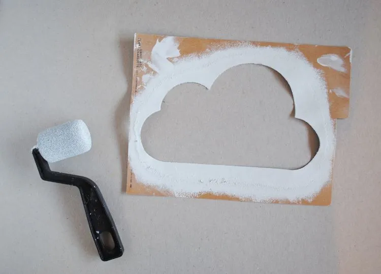 Idea DIY pintar nubes en la pared | Decorar tu casa es facilisimo.