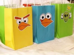  plantillas para pegarle las facciones de los rostros de Angry Birds ...