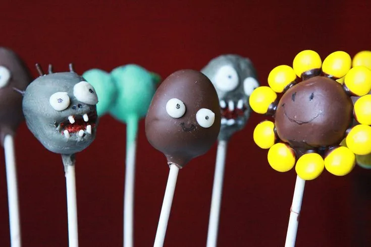 plants vs zombies cake pops | monty | Pinterest