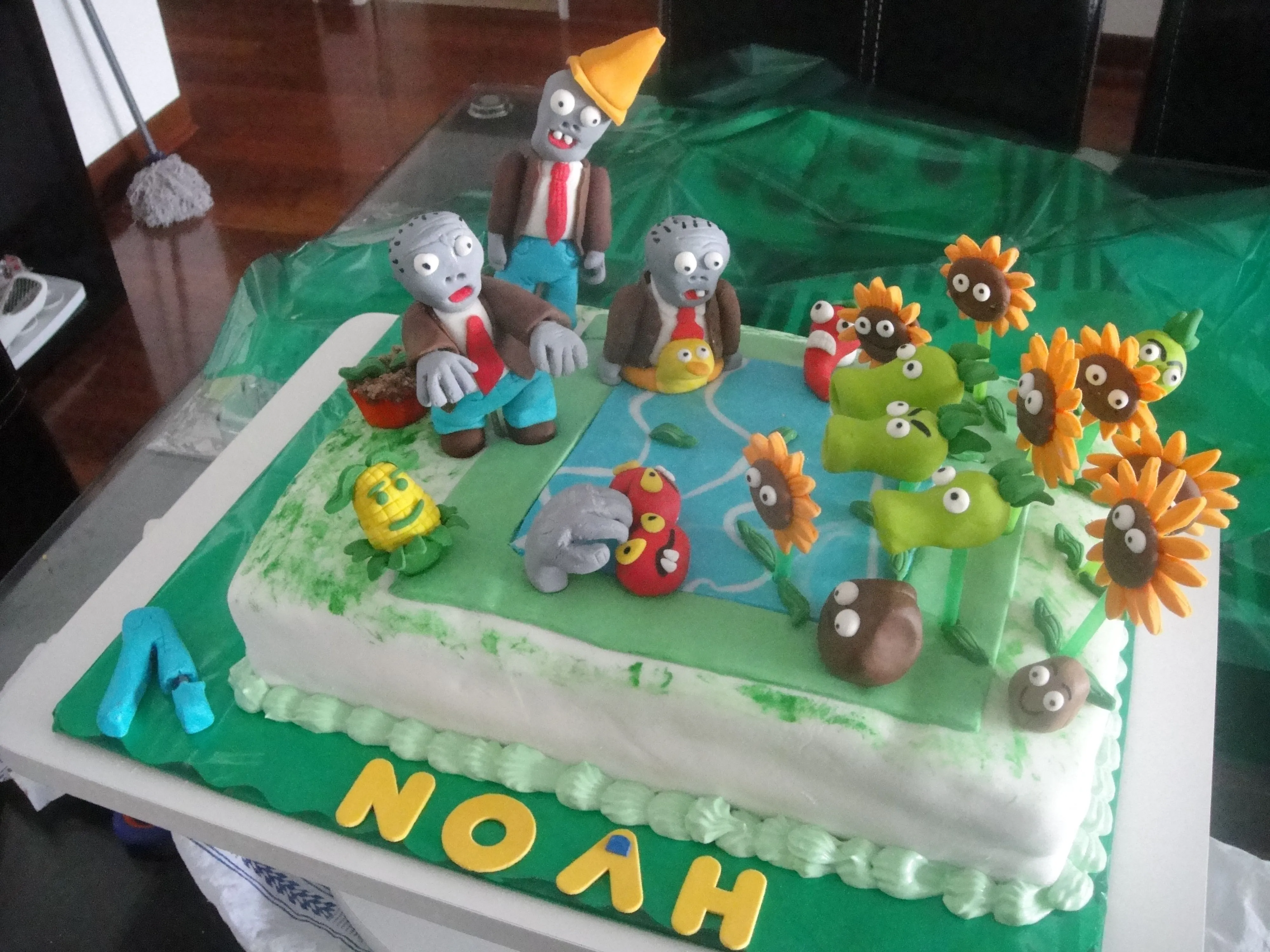 Plants Vs Zombies Party! | Sweet Boutique